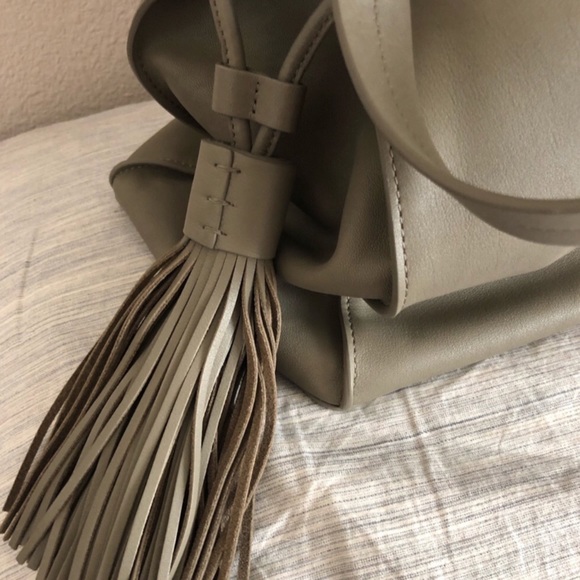 Casey Calfskin Leather & Suede Hobo
ALLSAINTS - Picture 2 of 7